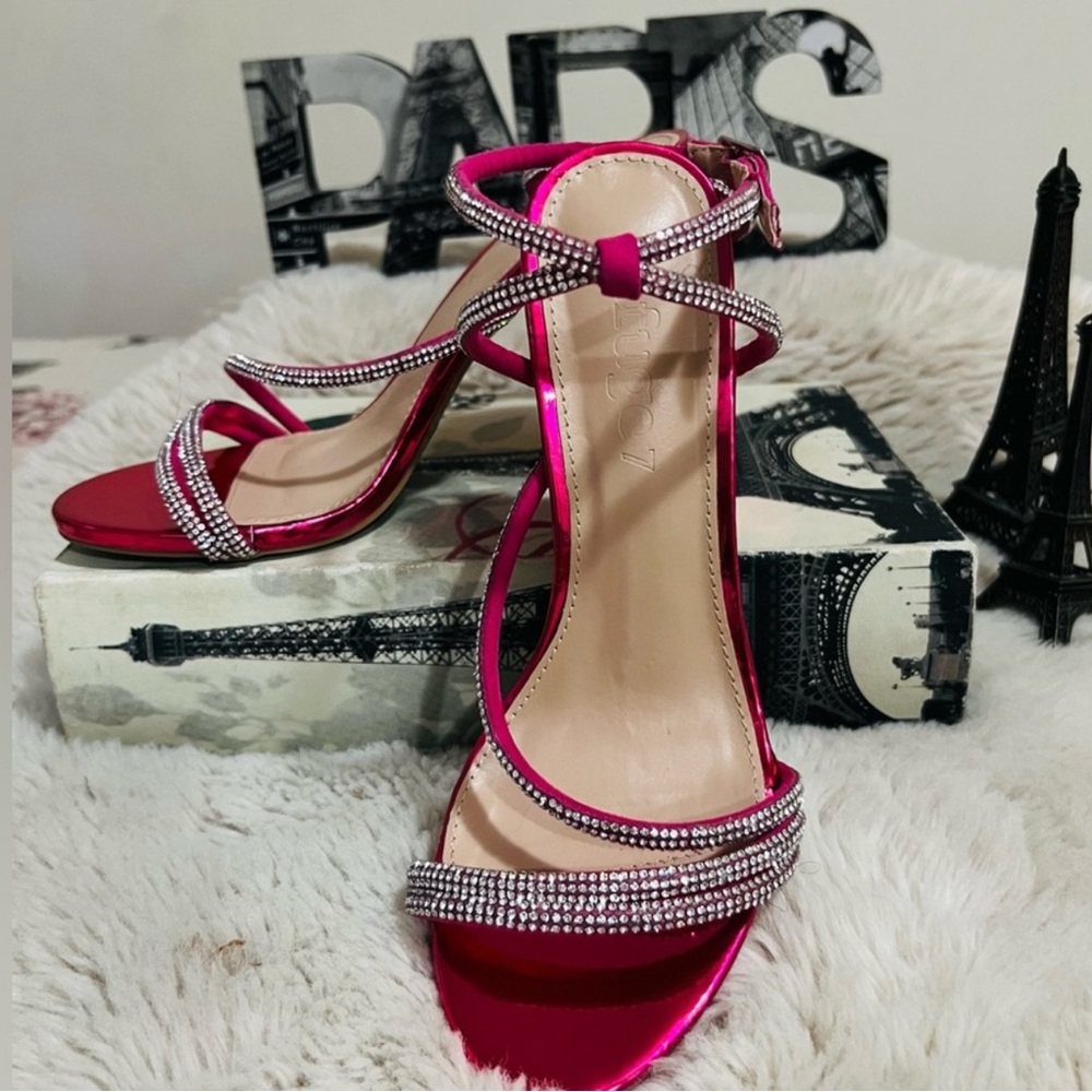 CLEARANCE ⭐ Hot Pink Rhinestone Heels – Party Ready, Size 7 – Like New!